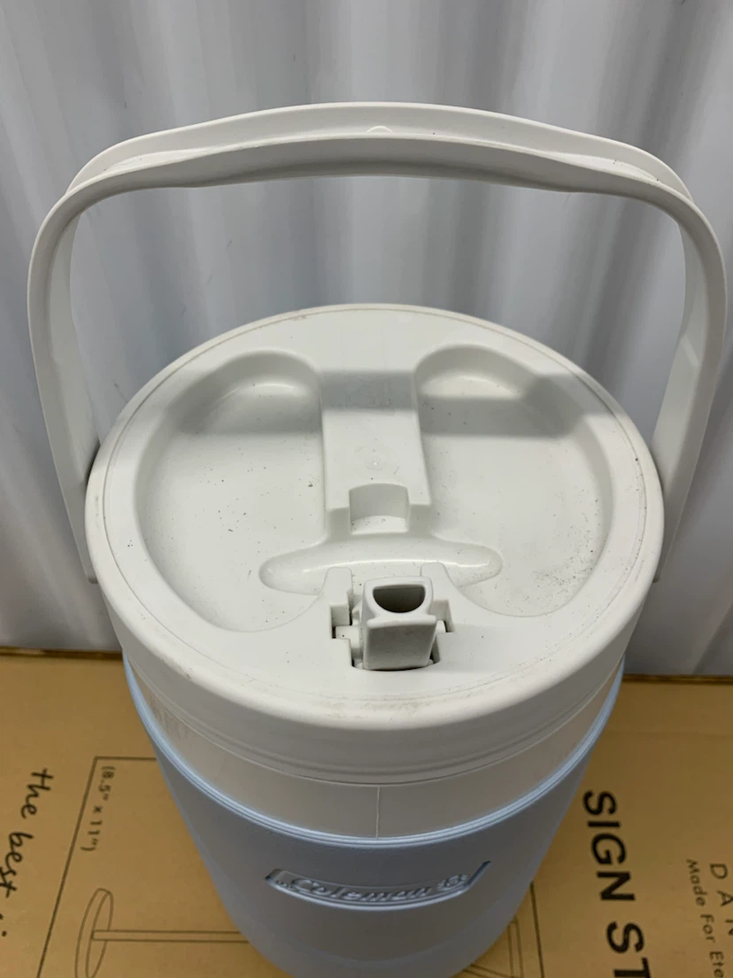 Coleman Chiller Beverage Cooler 1 Gallon - photo 3