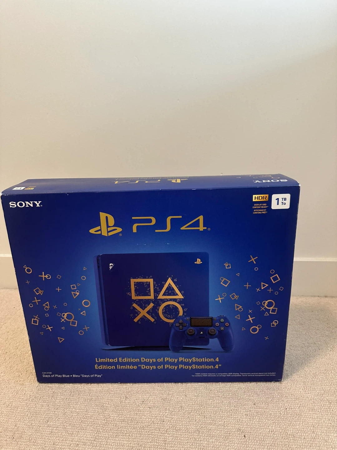 Sony PlayStation 4 Days of Play Limited Edition Console