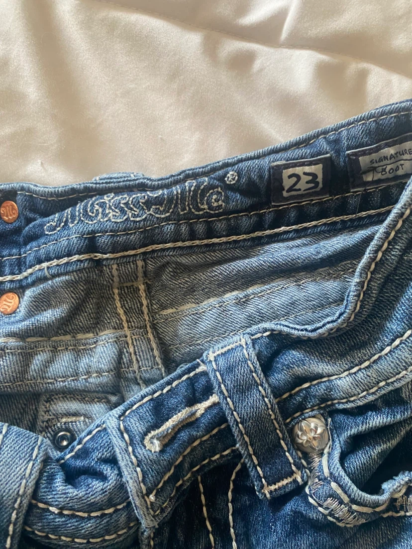 Miss Me "Signature" Boot Jeans Size 23 - photo 3
