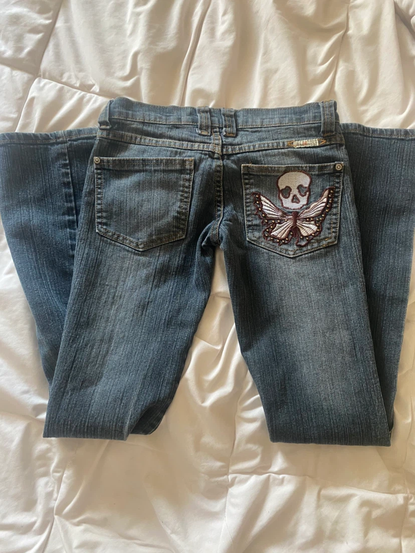 Frankie B. Jeans with Skull & Butterfly Embellishment - photo 2