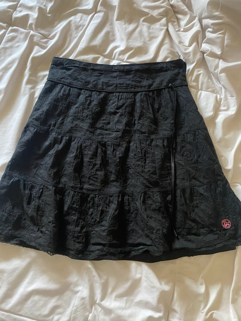 Black Orb Skirt - Size Small