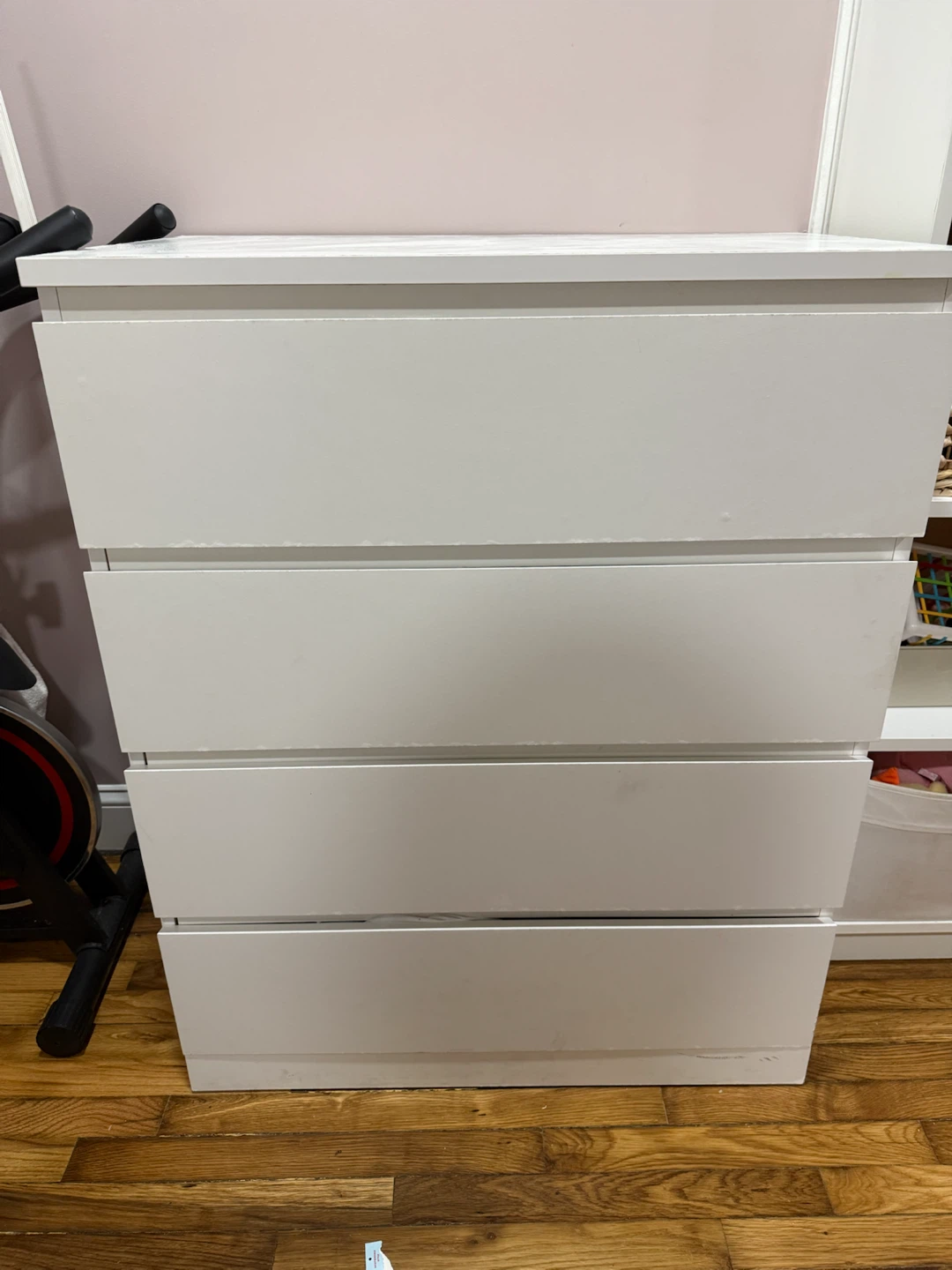 White 4-Drawer Dresser