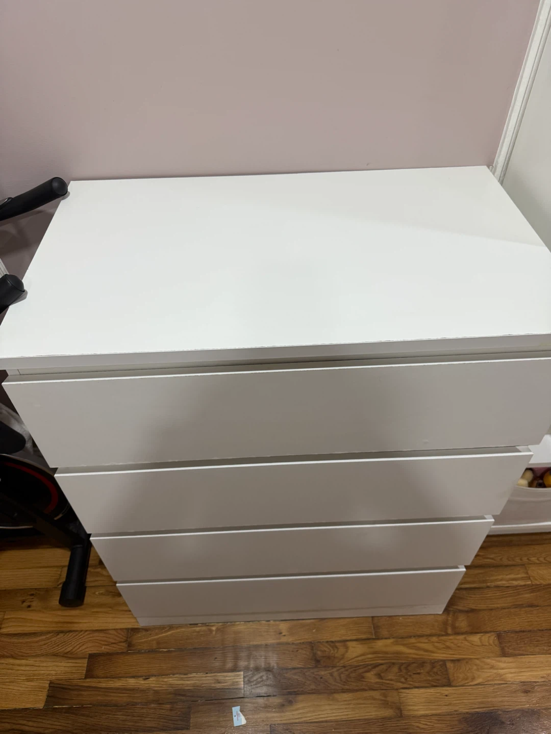 White 4-Drawer Dresser - photo 2