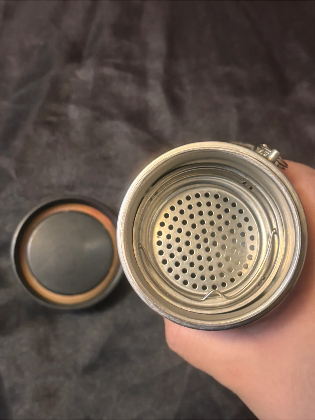 BOYUBEIYE Stainless Steel Travel Mug with strainer insert - photo 2