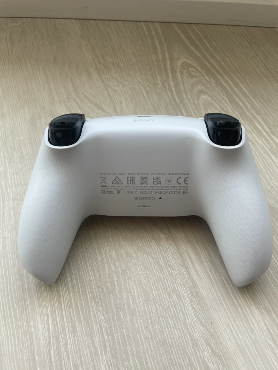 PS5 Dualsense White Matte Controller - photo 2
