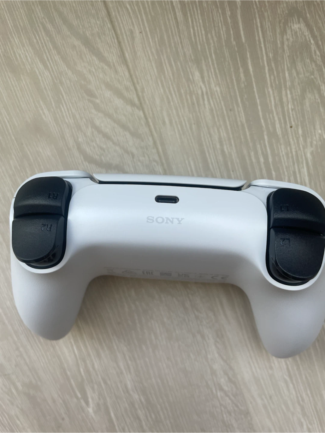 PS5 Dualsense White Matte Controller - photo 3