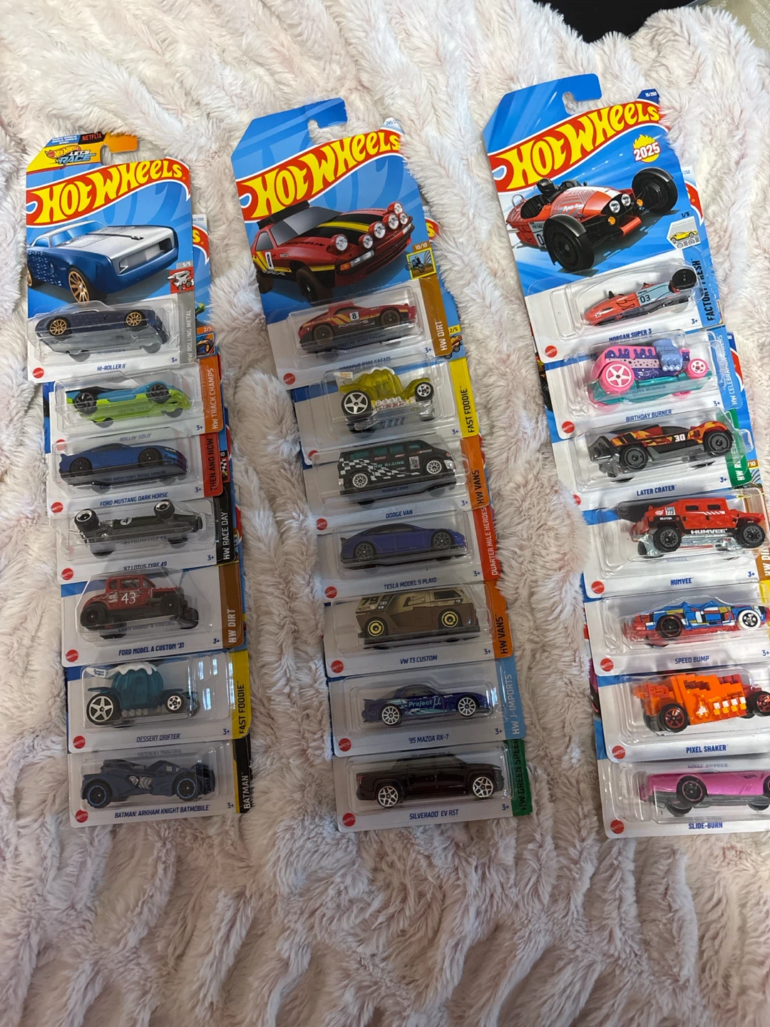 Hot Wheels Die-Cast Toy Cars Lot