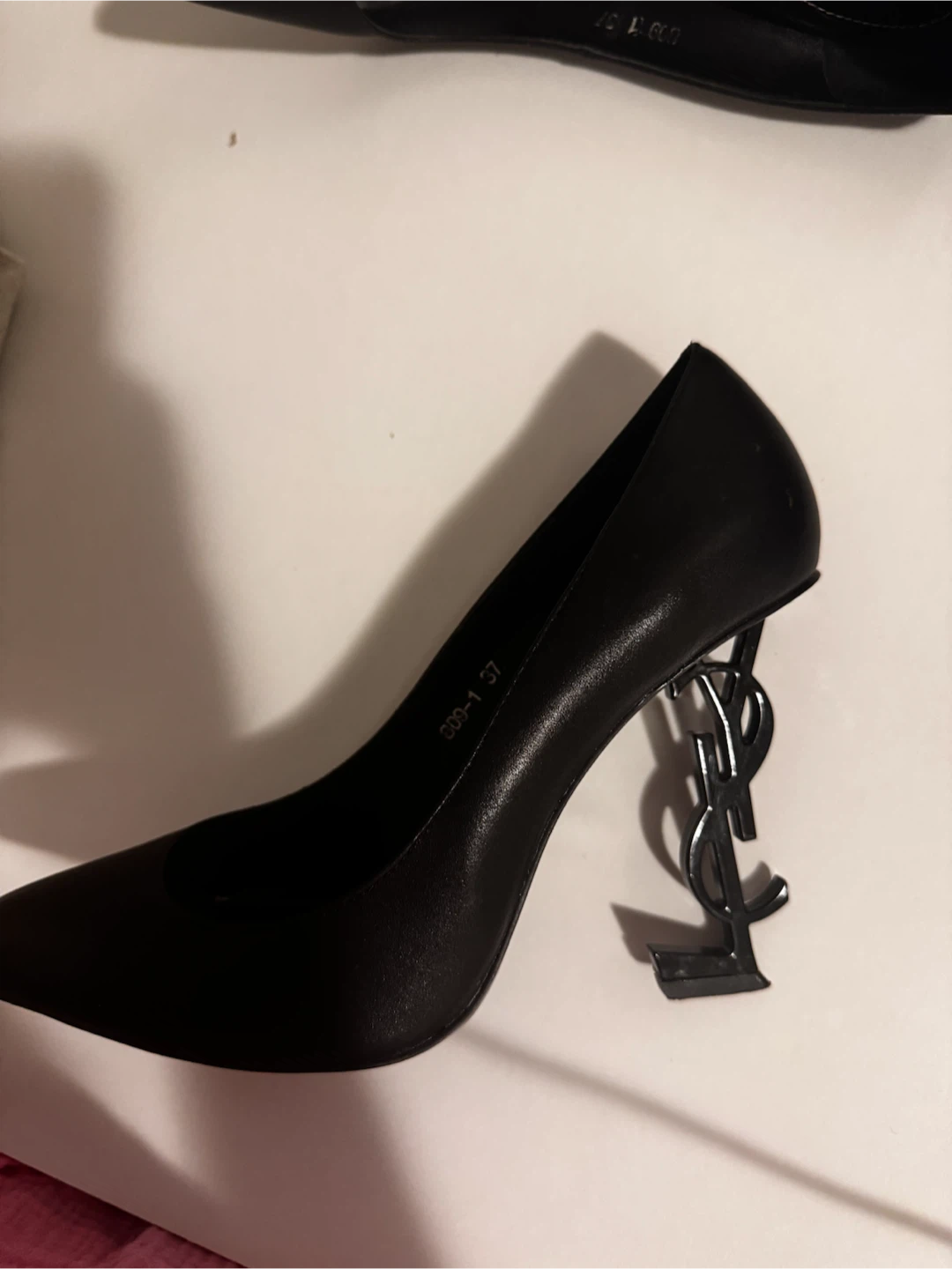 Yves Saint Laurent Black heels Size 37 - photo 3
