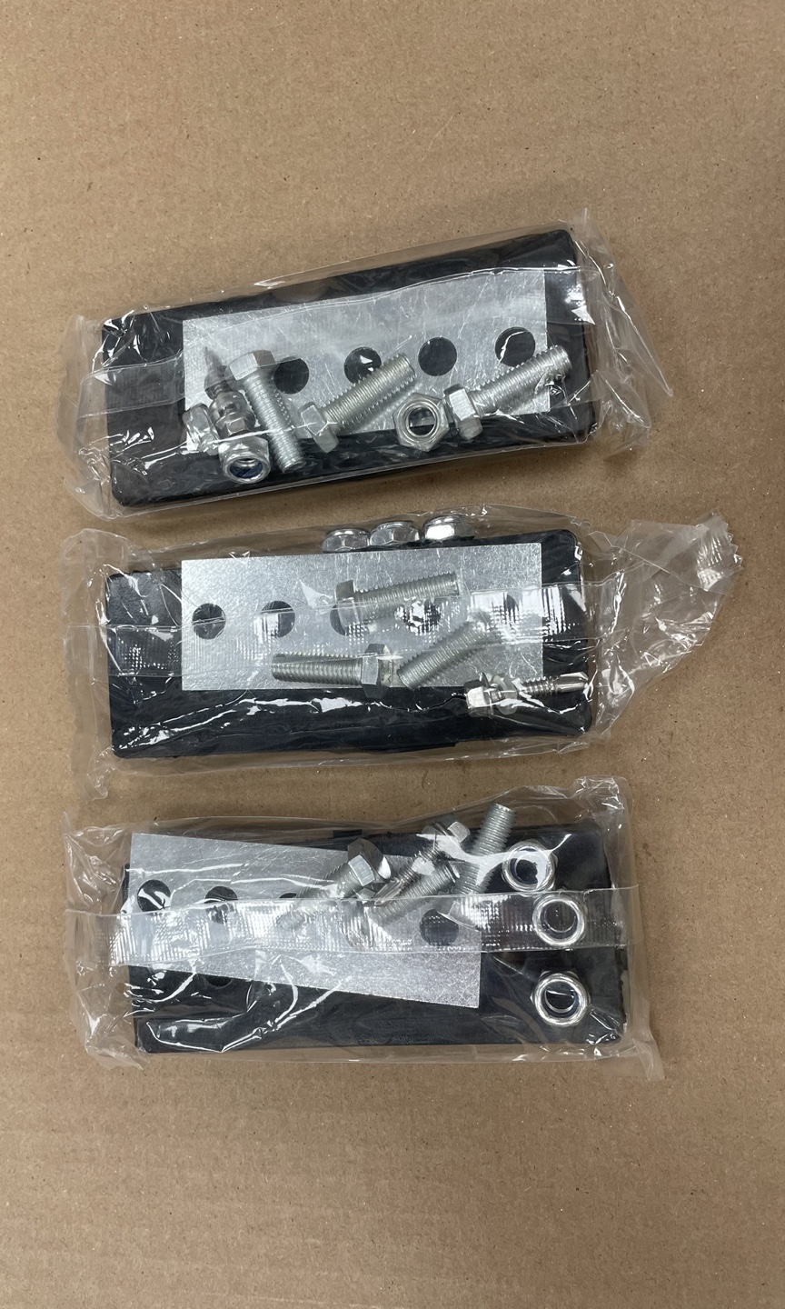 Assorted Furniture Mounting Brackets with Bolts - photo 3