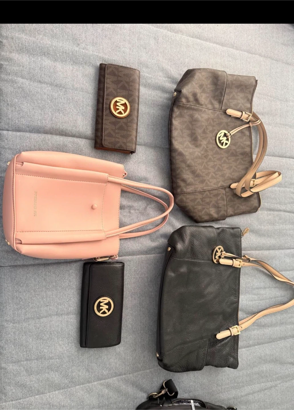 Assorted Michael Kors and Coach Purses & Wallets - photo 4