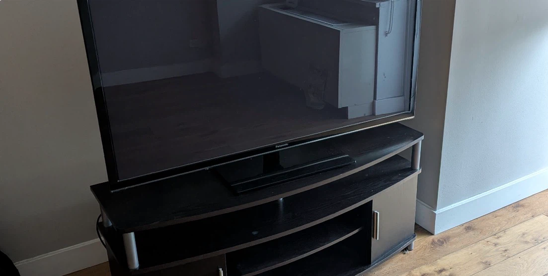 TV w/ stand