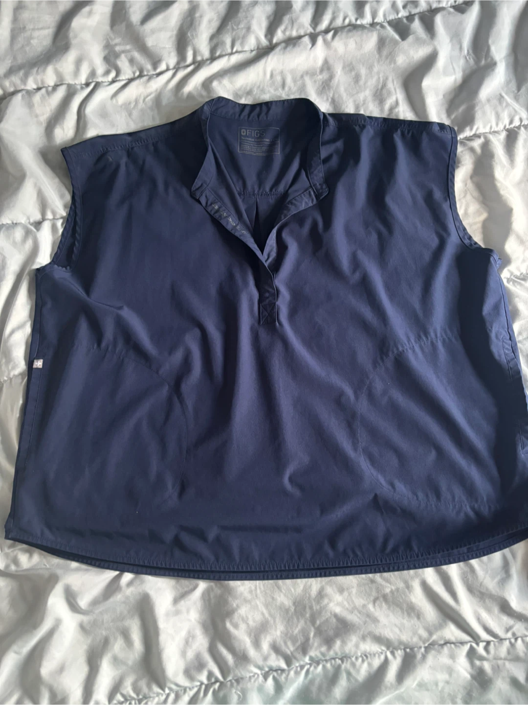 FIGS Scrub Top