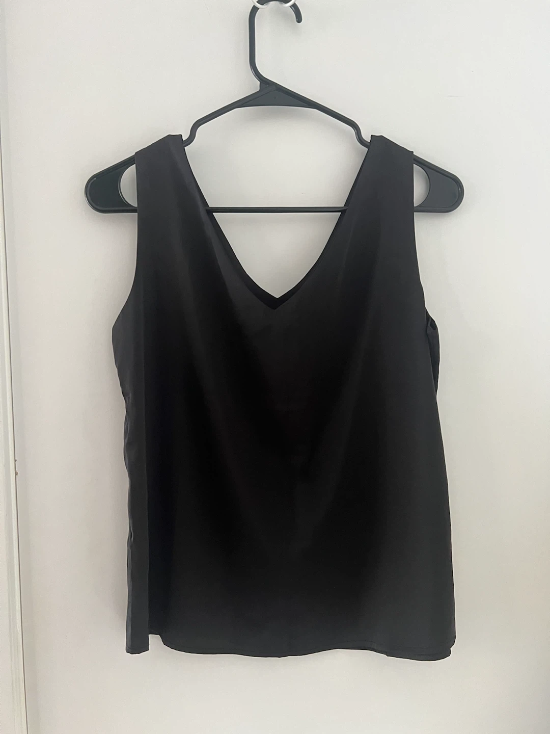 New Black V-neck Tank Base Layer Top - photo 3