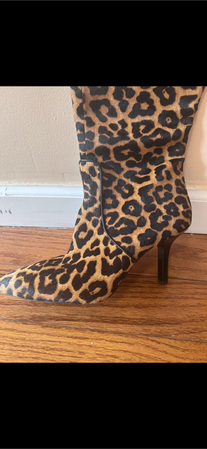 MICHAEL KORS! Size 8.5 Leopard Print Heeled Boots - photo 3