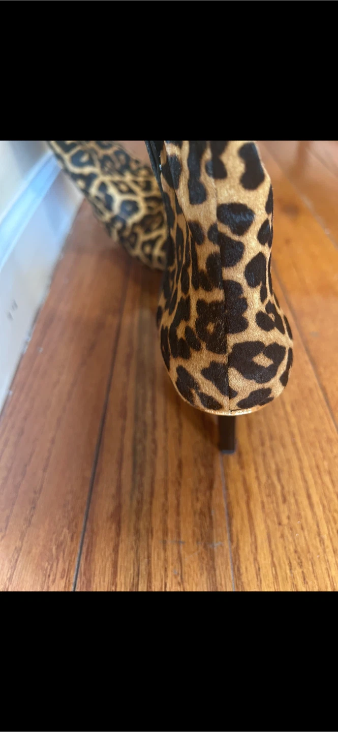 MICHAEL KORS! Size 8.5 Leopard Print Heeled Boots - photo 4