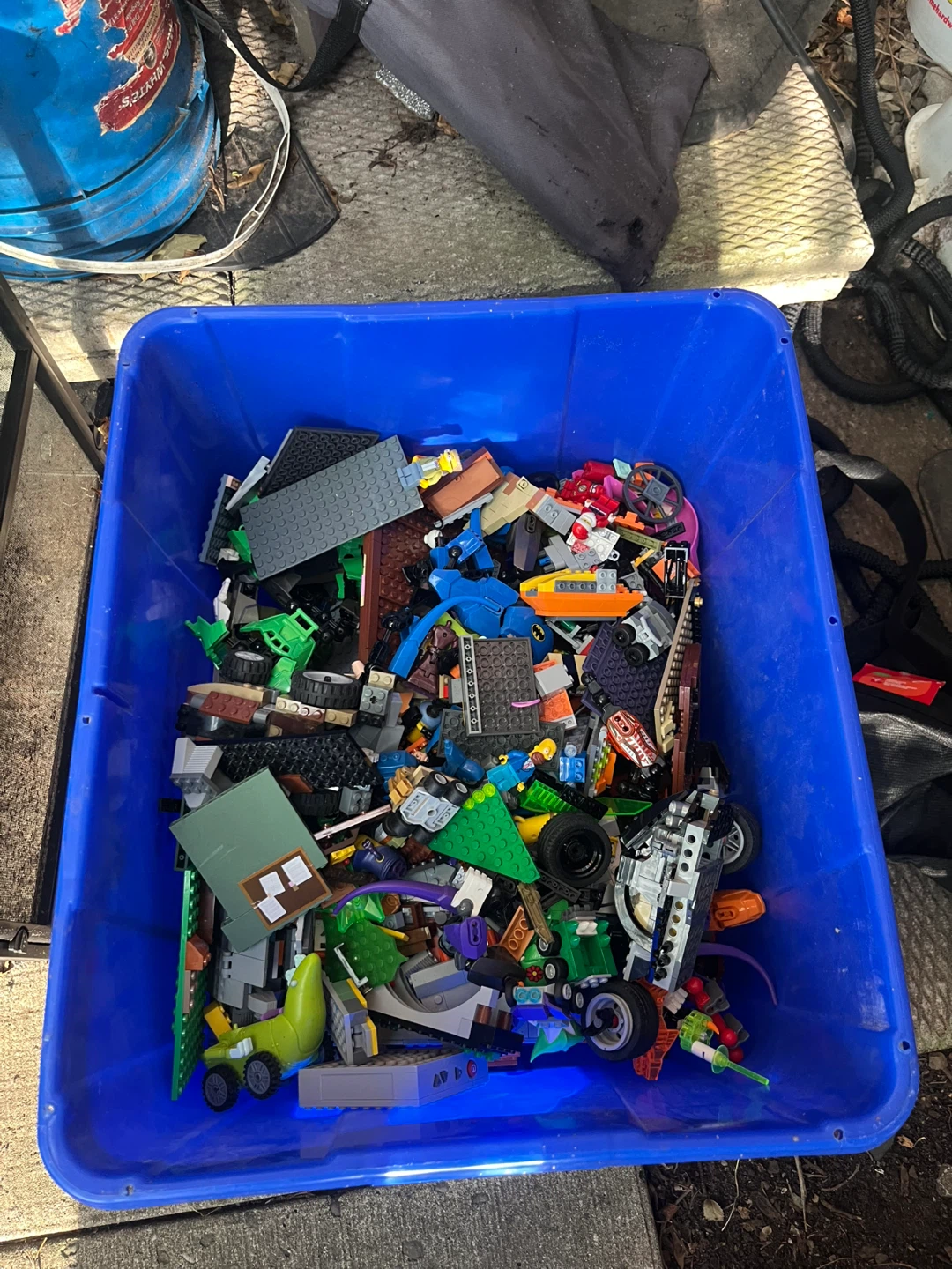 Massive been full of Legos mostly Lego Simpsons