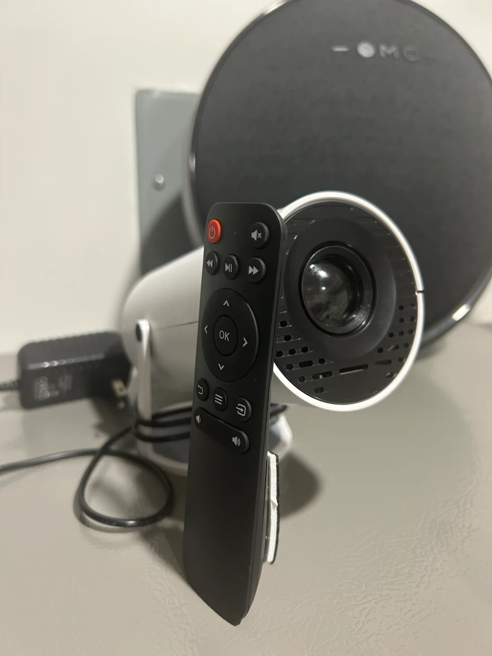 XGIMI Mogo Projector