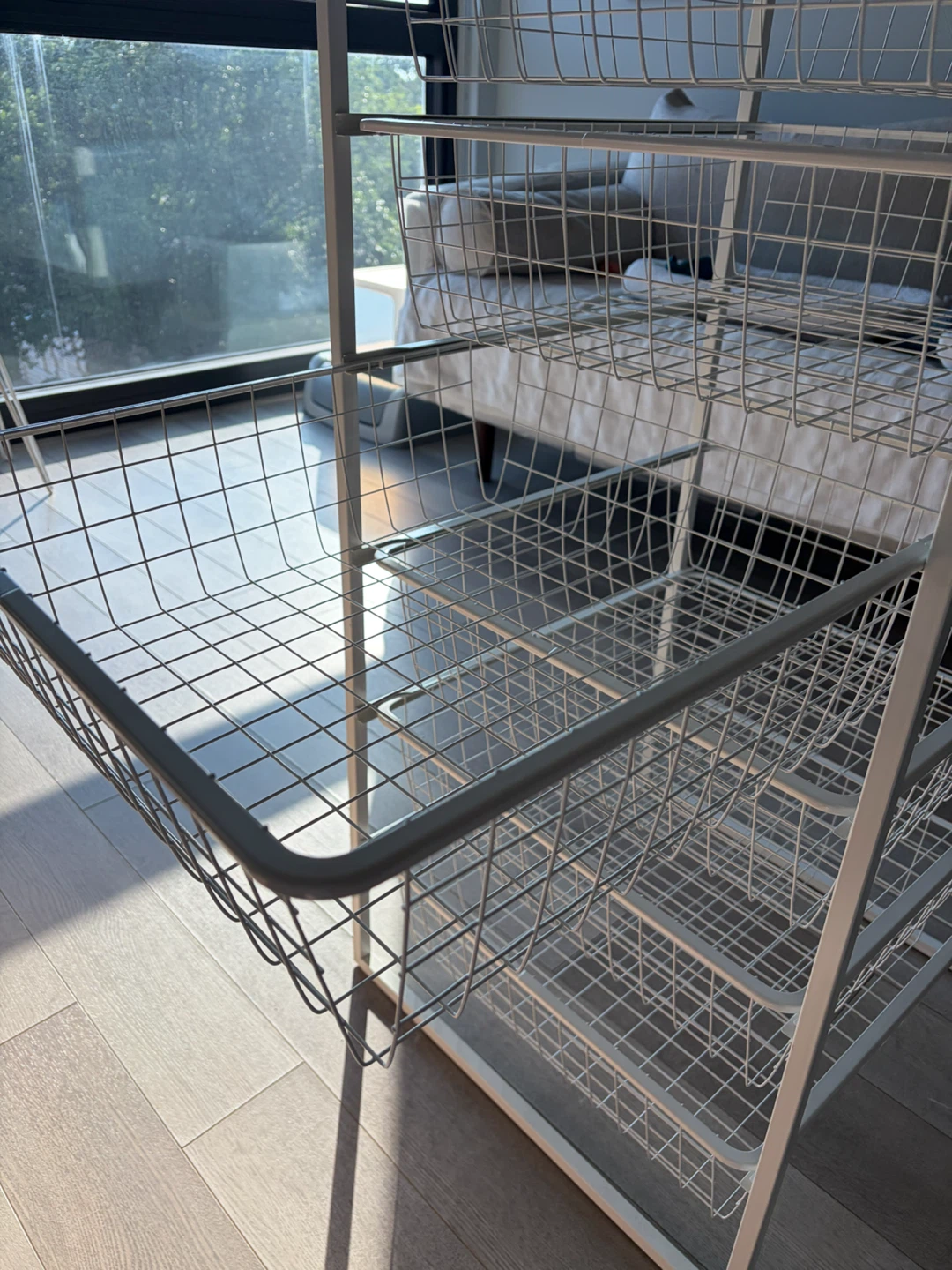 IKEA White Wire Storage Rack with 6 Baskets - photo 2