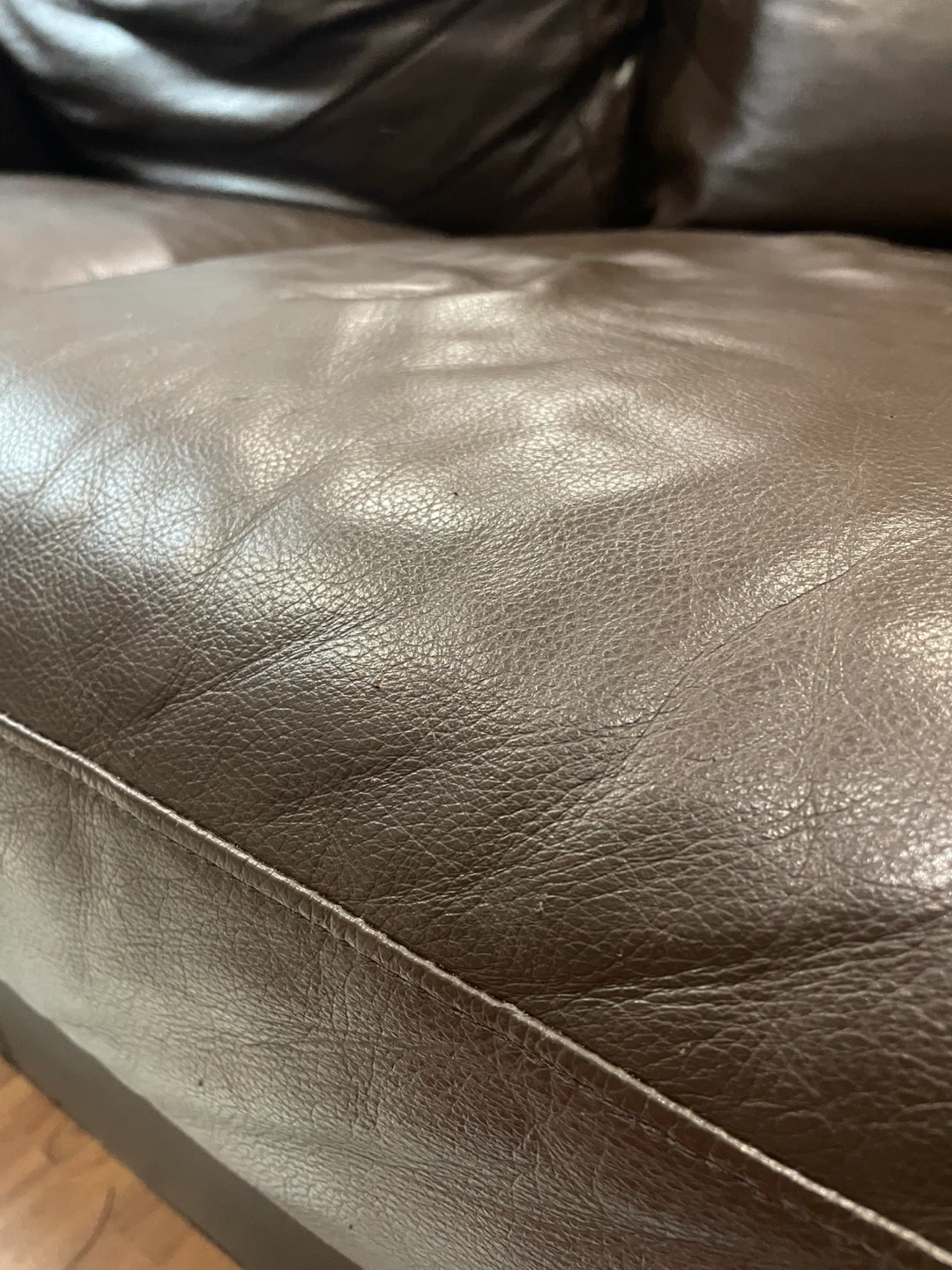 Brown Leather loveseat - photo 3