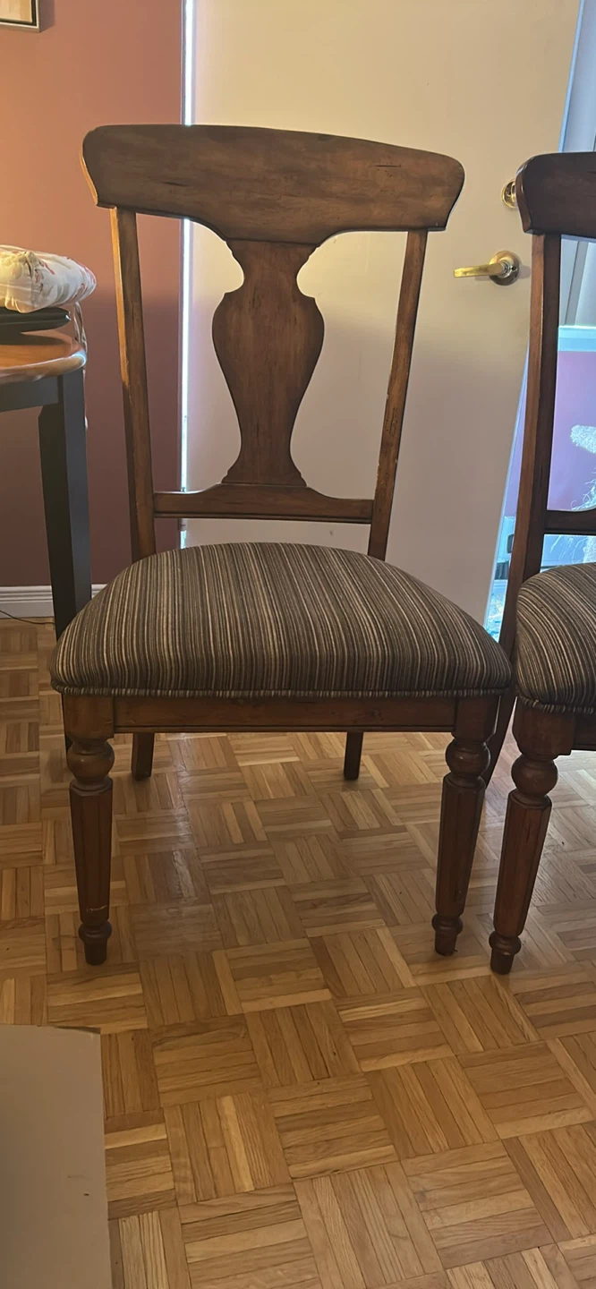 Set of 4 Wooden Dining Chairs - photo 4
