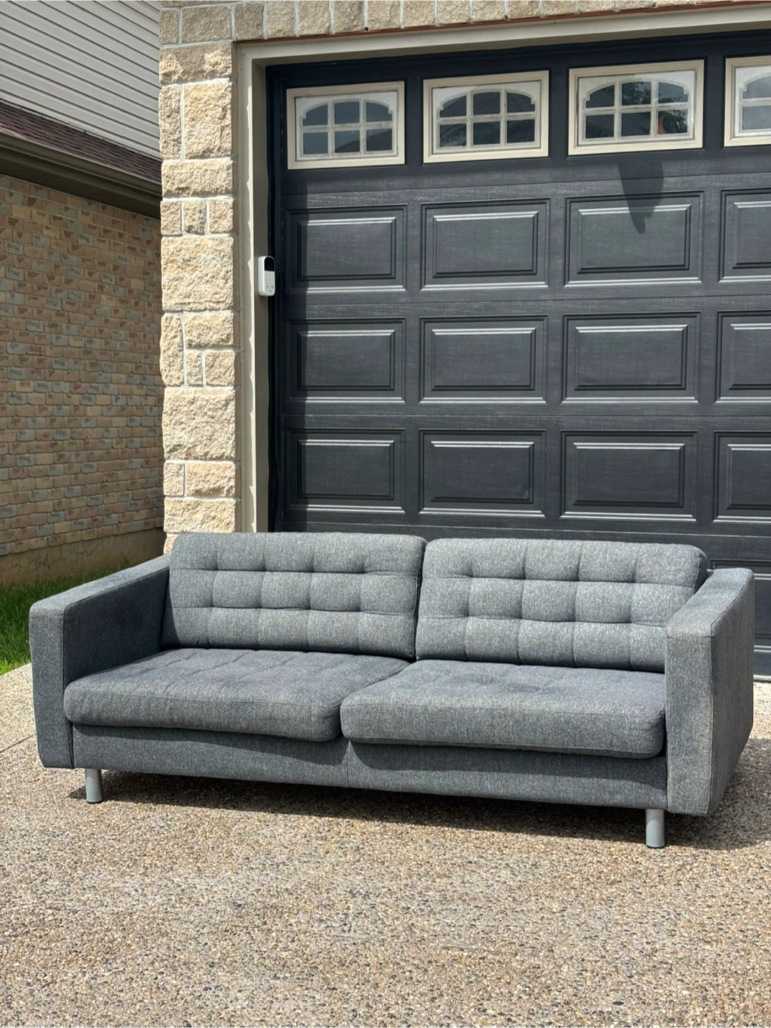 Modern Grey Tufted Sofa - photo 4