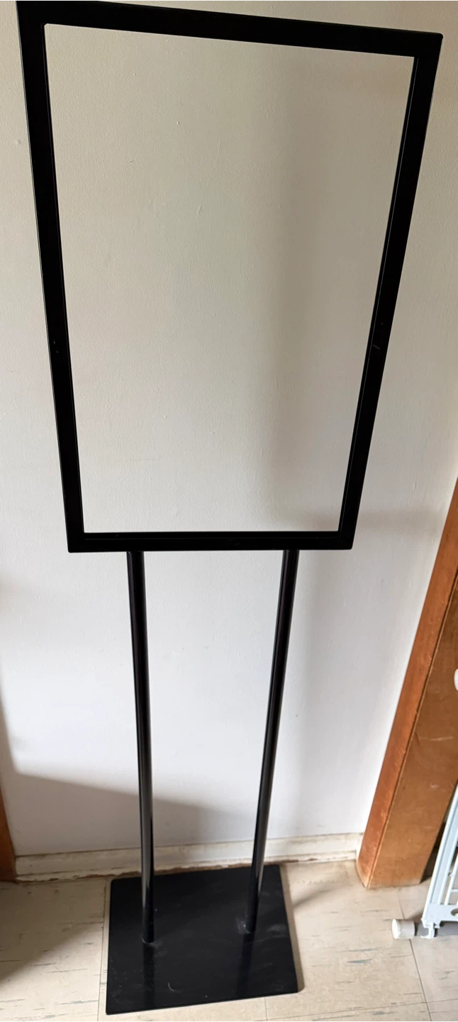 Metal sign holder