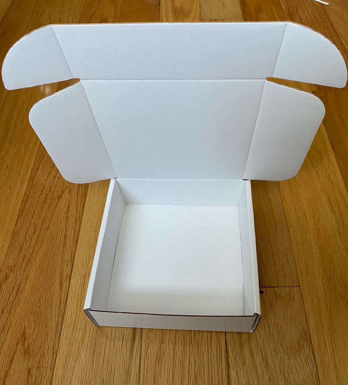 Mailer Boxes - White Glossy - Pack of 100 - photo 2