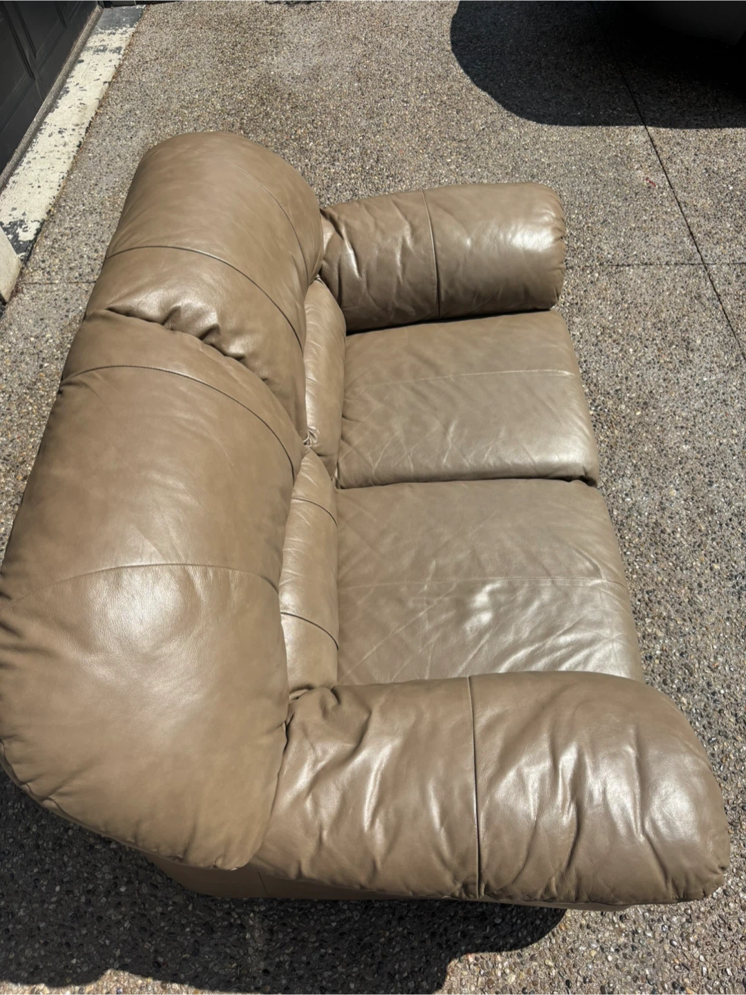Genuine Leather Loveseat - photo 5