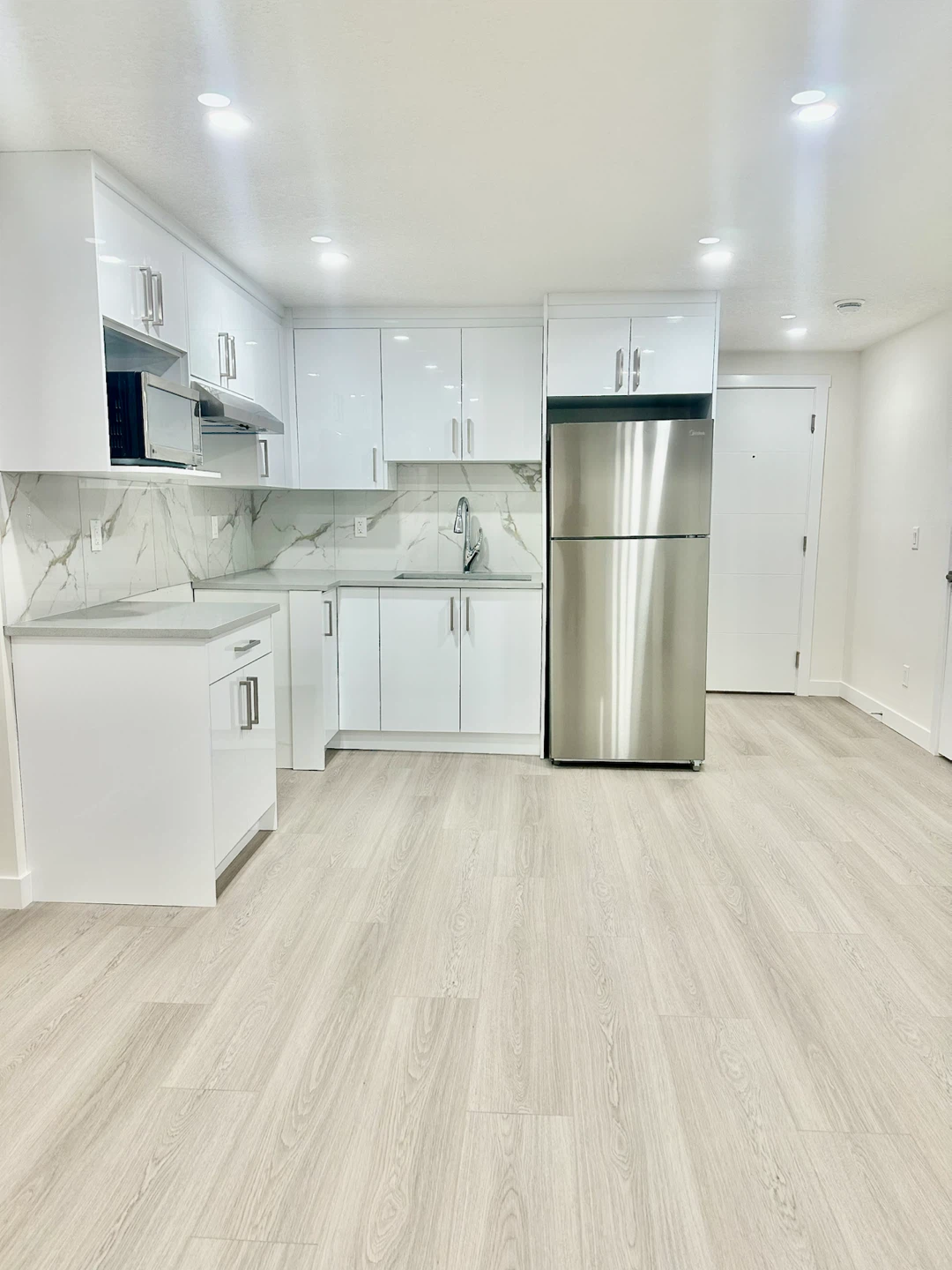 Bright & Spacious 2-Bedroom Legal Basement Suite