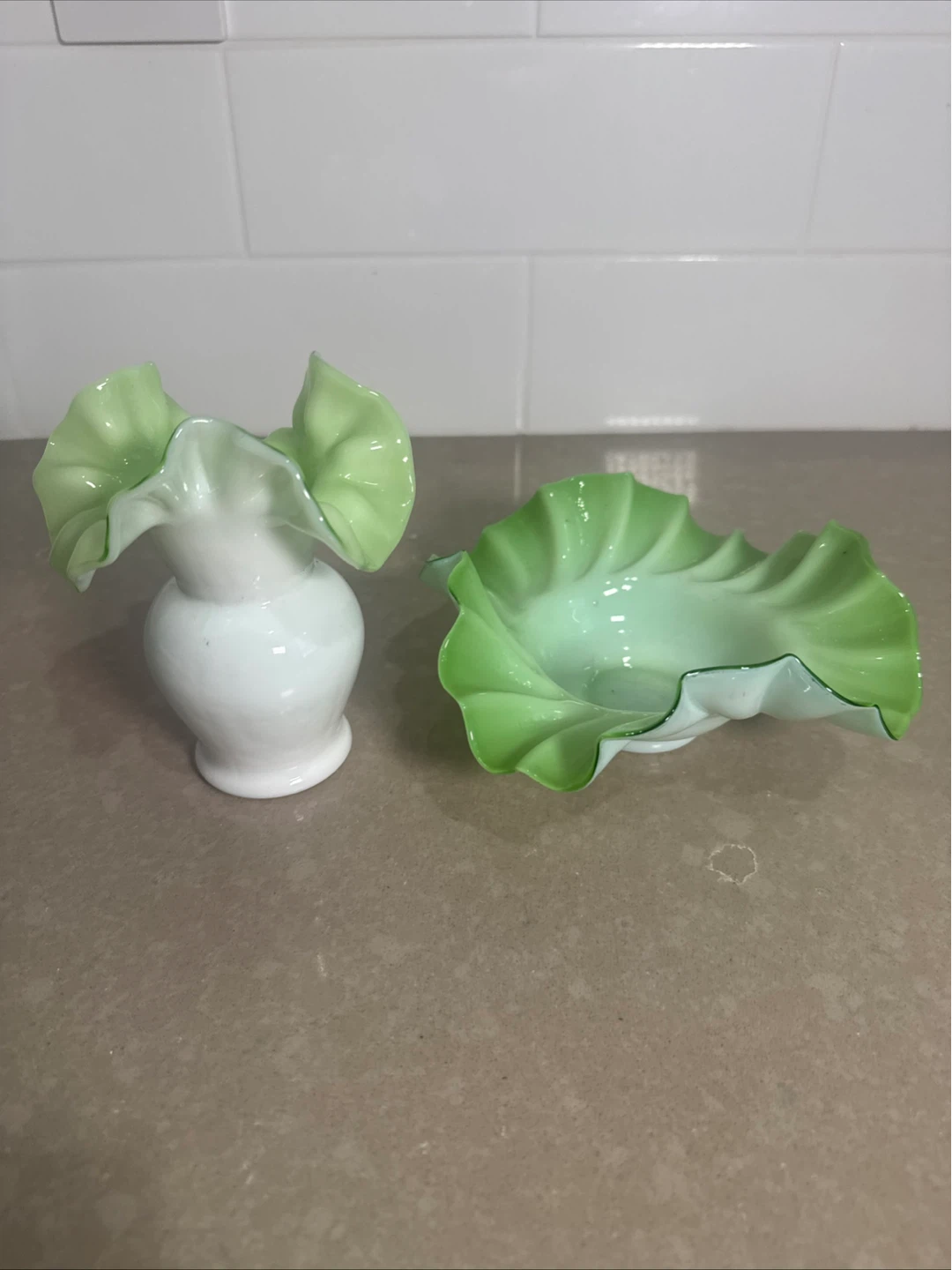 Vintage Ruffled Glass Vase and Bowl Set
