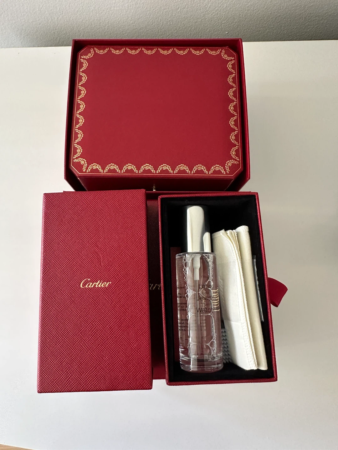 BRAND NEW CARTIER WATCH - photo 5