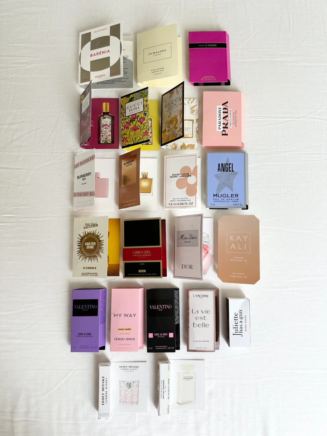 🆕 Assorted Perfume Samplers 22 pcs