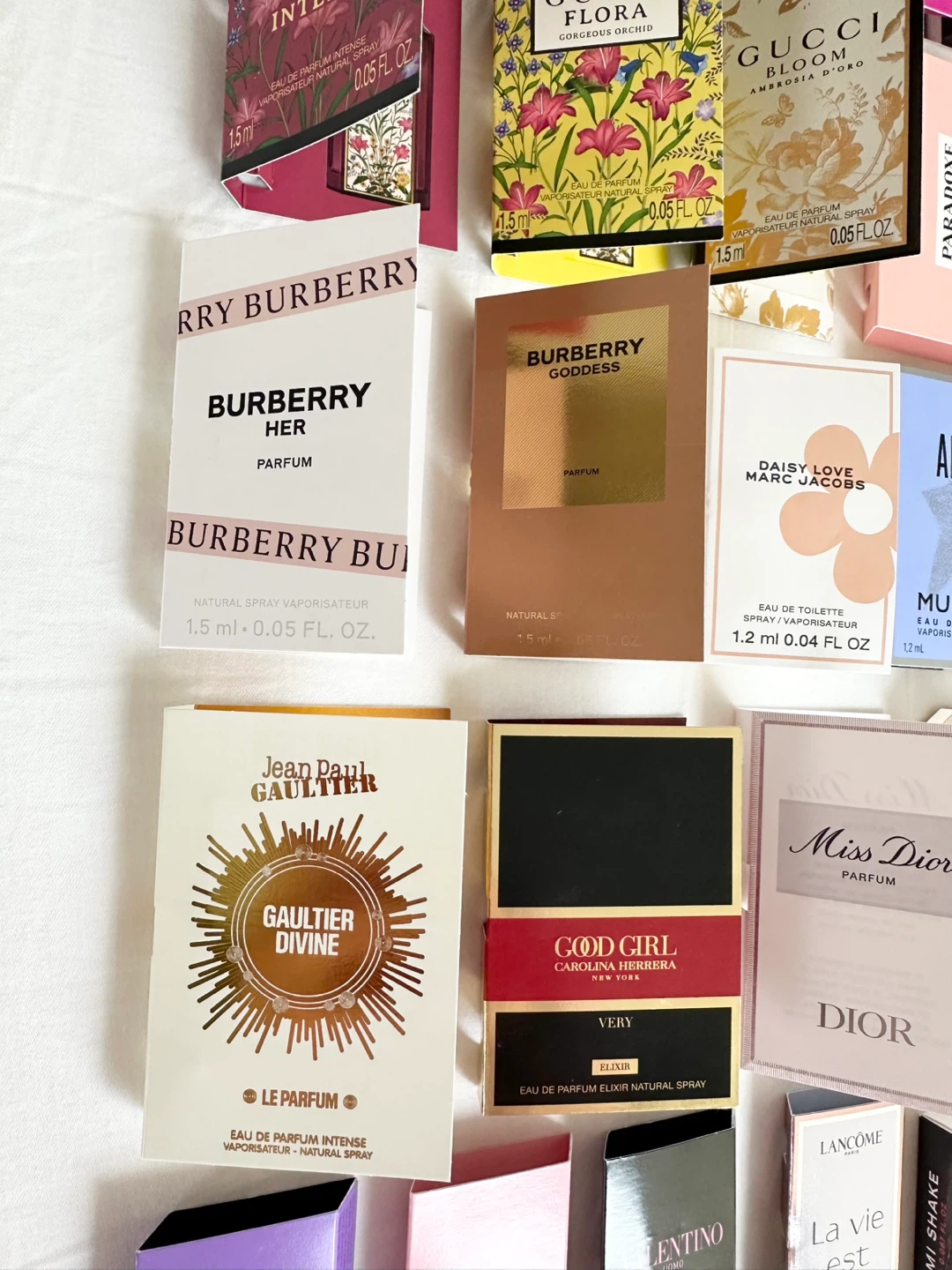 🆕 Assorted Perfume Samplers 22 pcs - photo 4
