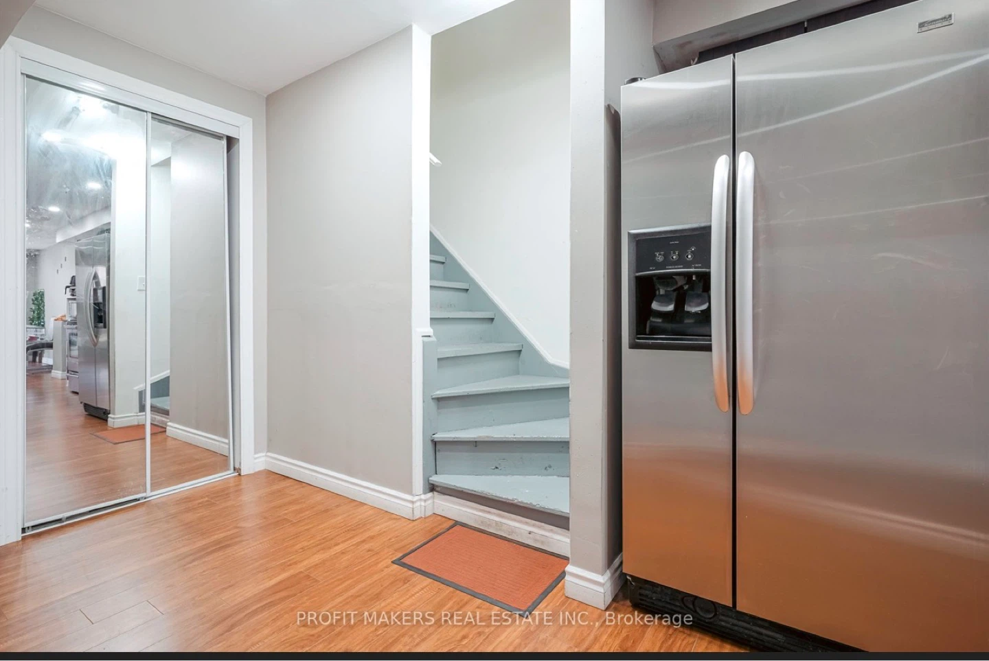 Walkout basement for rent - photo 3