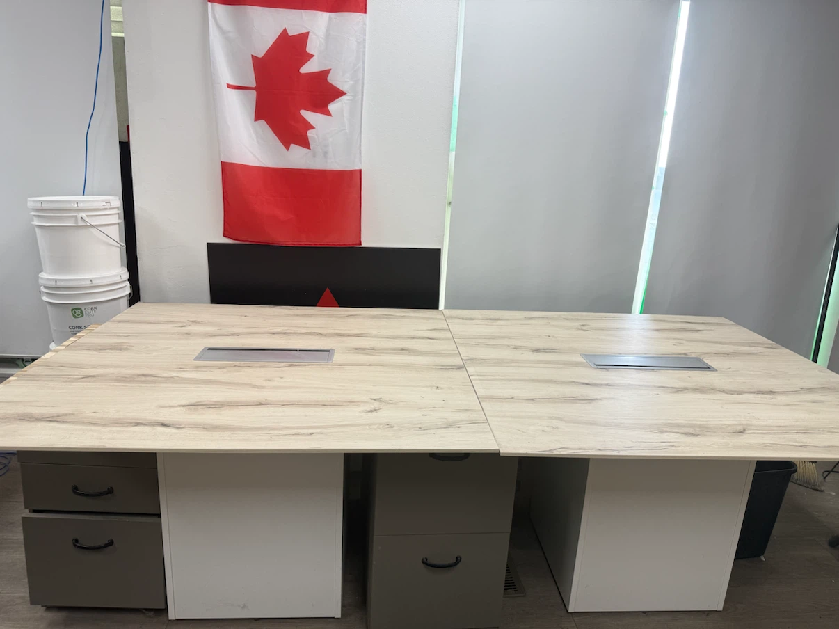 Double office desk, or it can also be used as a single desk. - photo 2