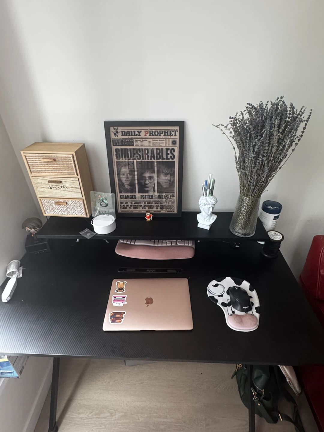 Black Carbon Fiber Desk — Gently Used — $80 - photo 3