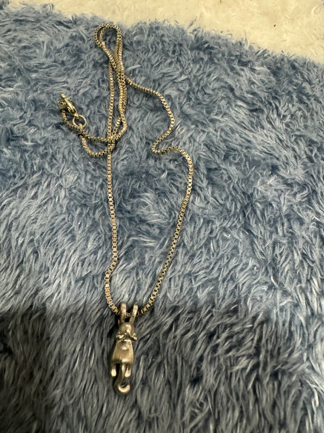 For all cat moms. Silver tone cat pendant necklace - photo 2