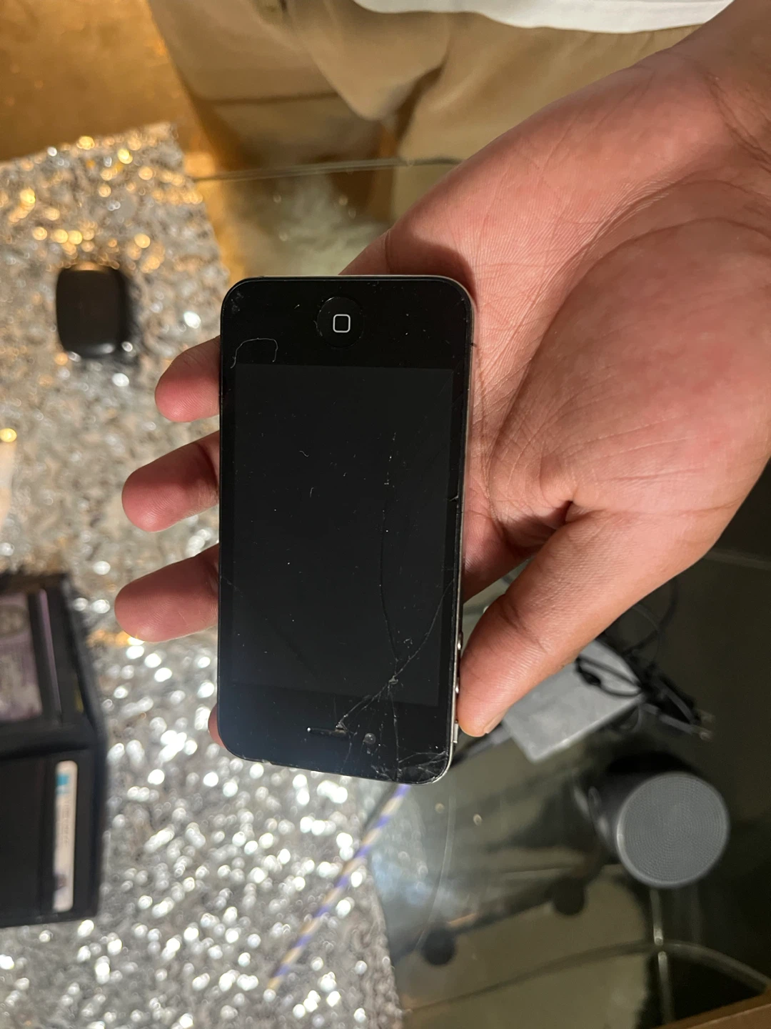 Apple iPhone 4 (A1332) - Black