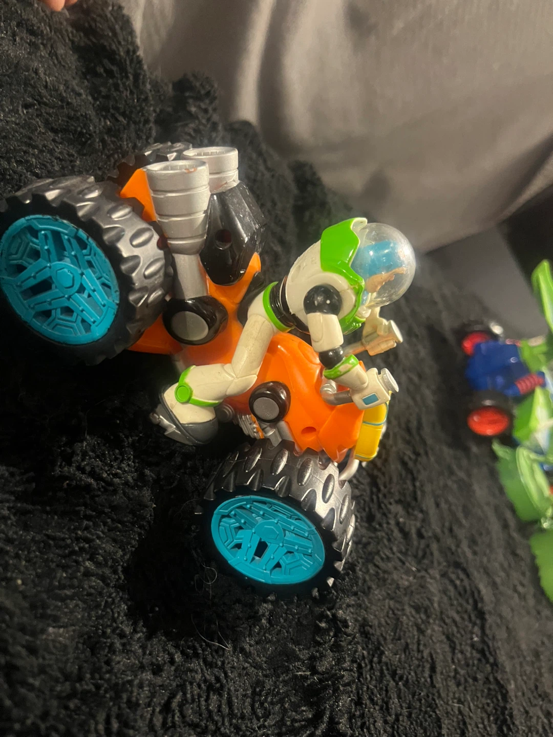 Disney Pixar Buzz Lightyear Toy Car - photo 2