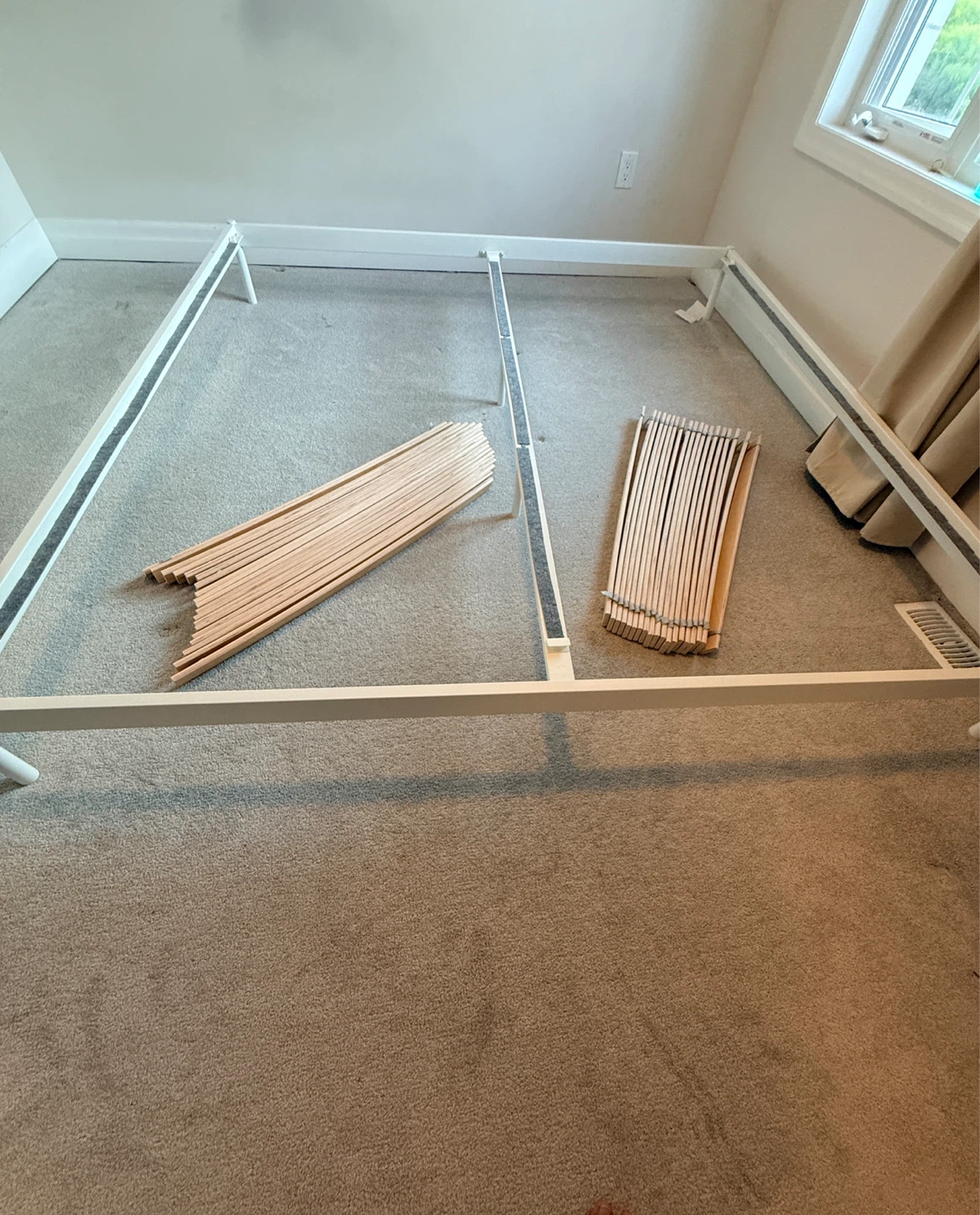 IKEA Bed Frame - king size - photo 3