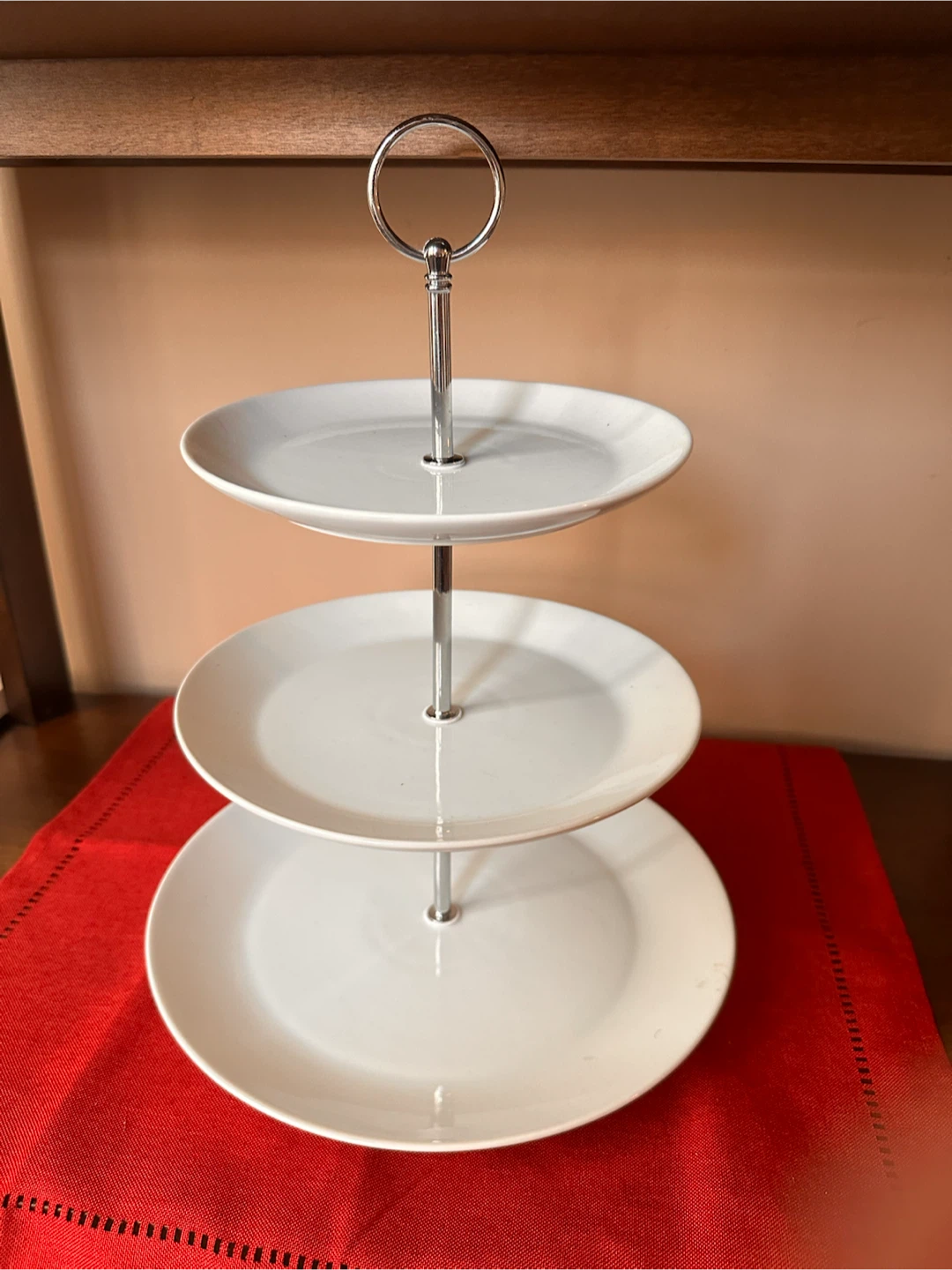 Kitchen Stuff Plus 3-Tier Dessert Stand