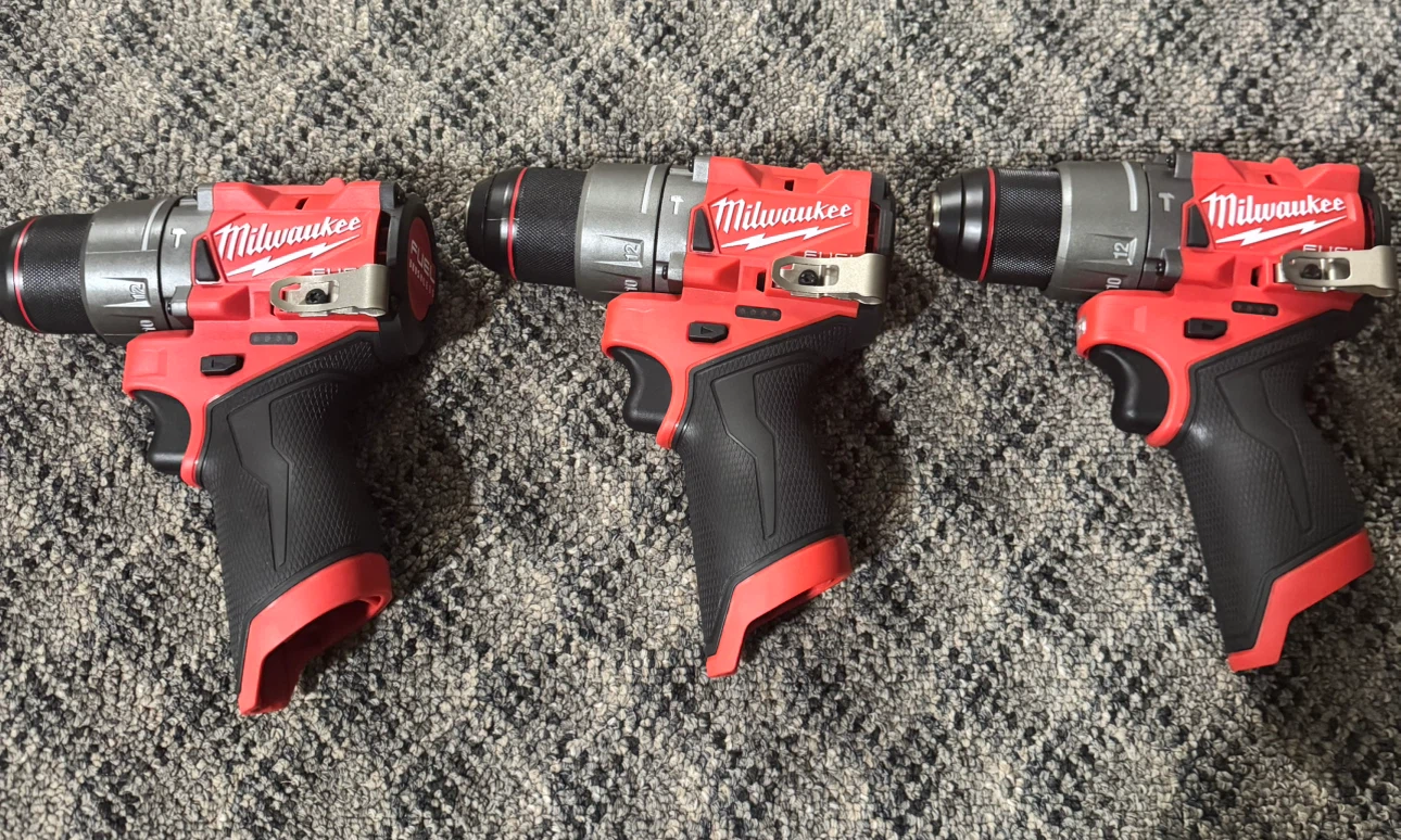 Milwaukee M12 FUEL Cordless Drill Driver - 3 Pack - photo 2