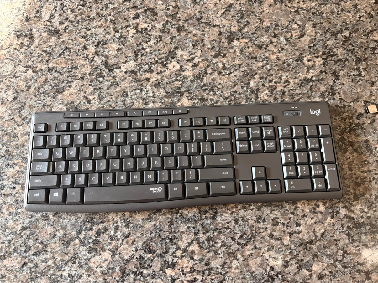 Logitech Wireless Keyboard - Batteries Included