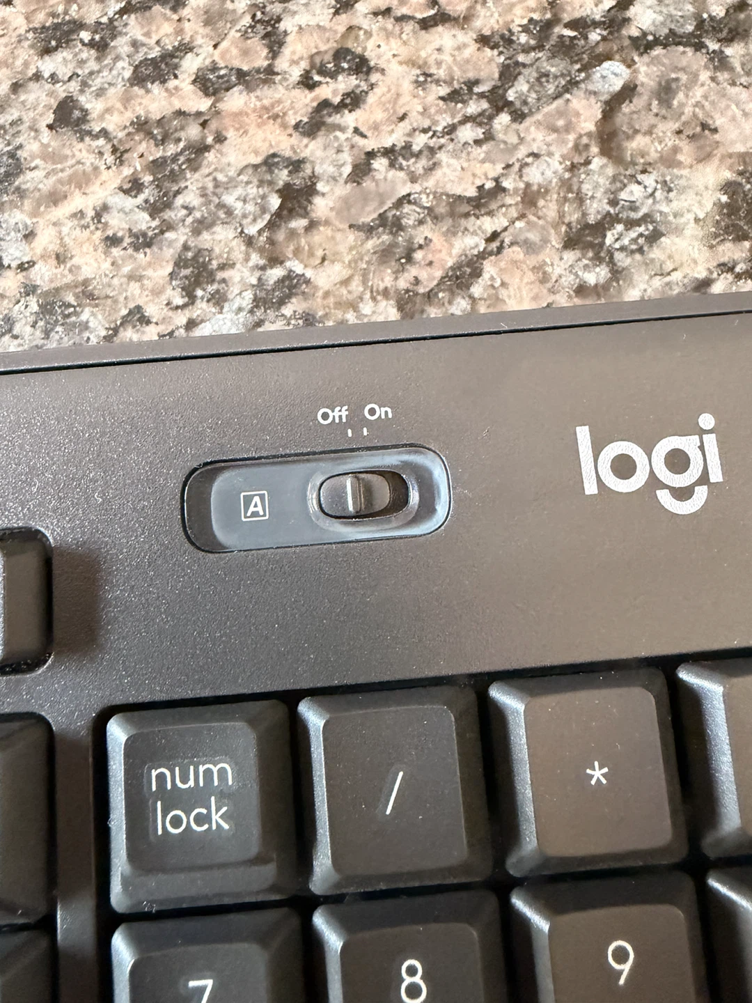 Logitech Wireless Keyboard - Batteries Included - photo 2