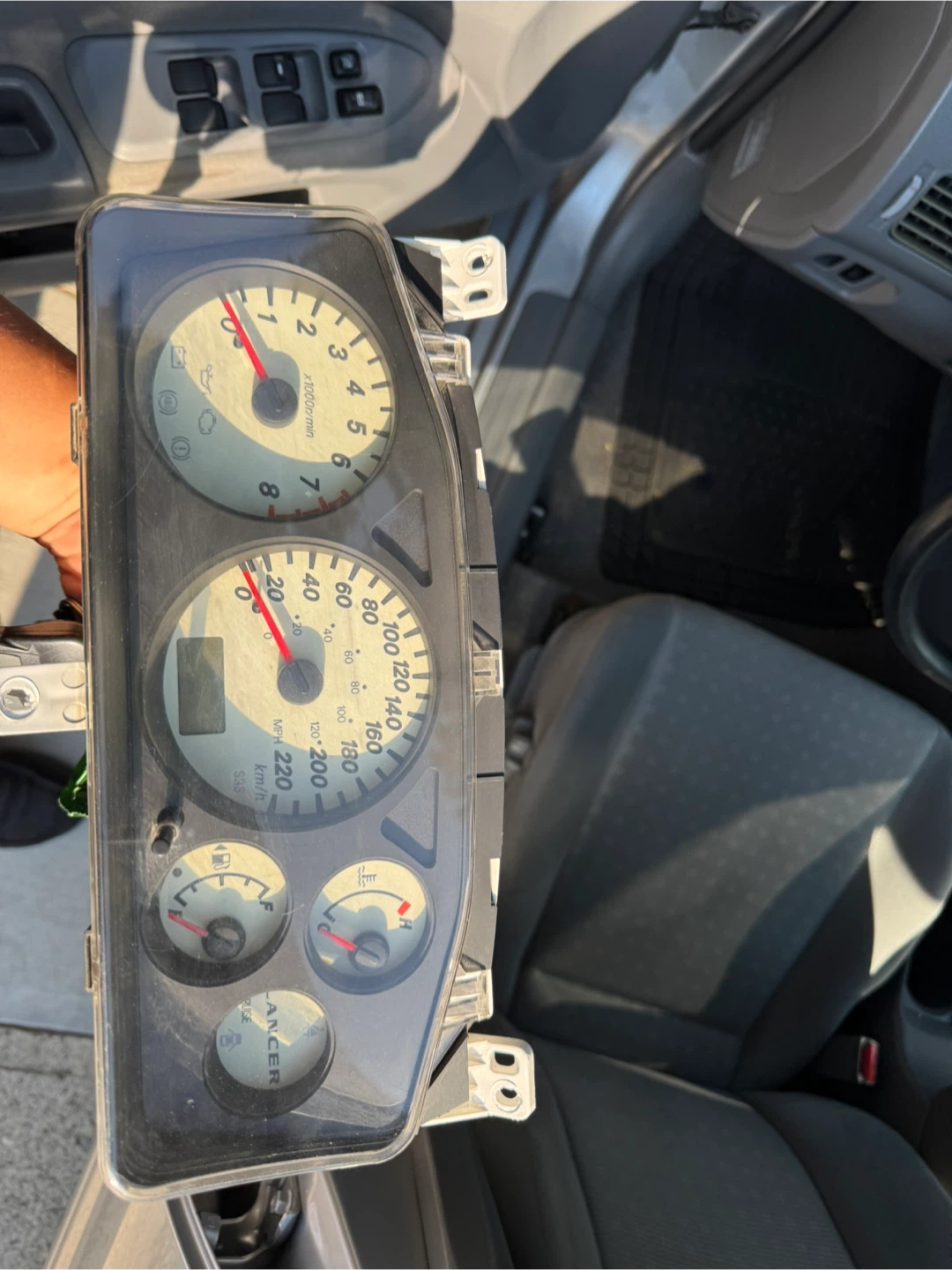 2004-2007 Mitsubishi lancer speedometer gauge system