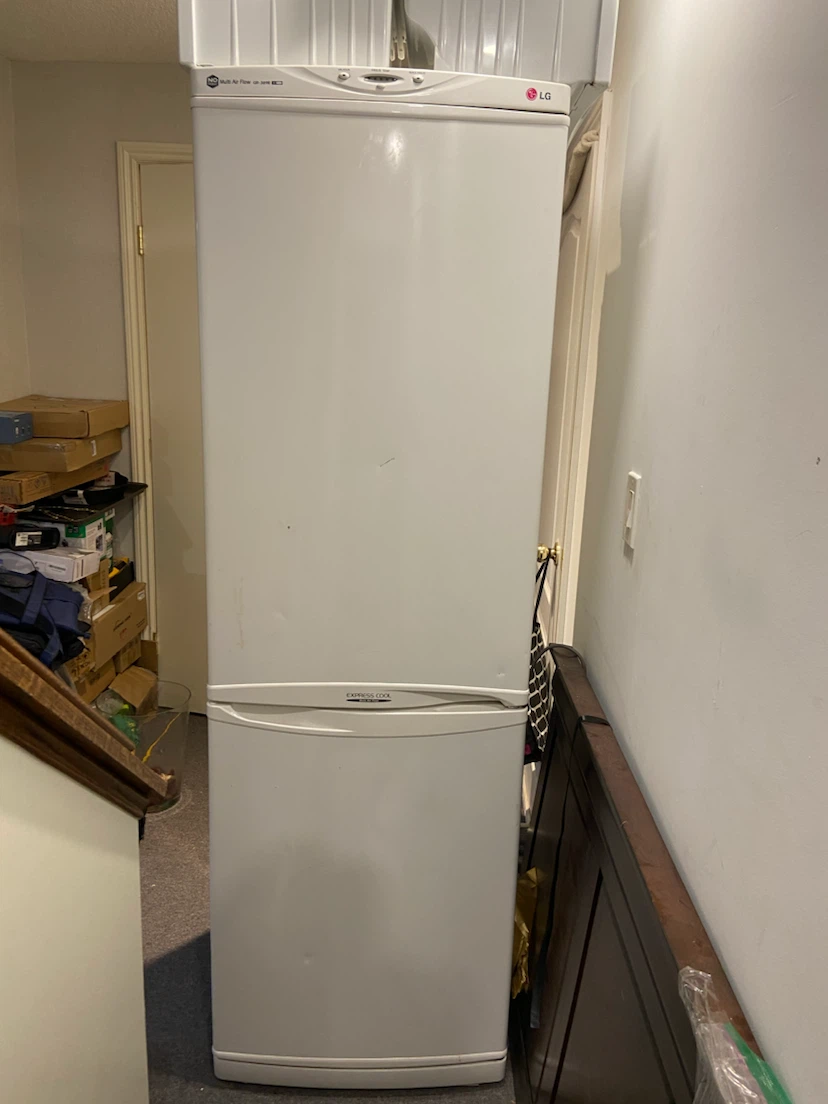 LG Refrigerator - photo 2