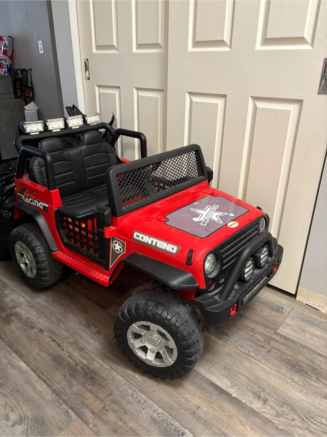 Contendo Ride-On Jeep for Kids