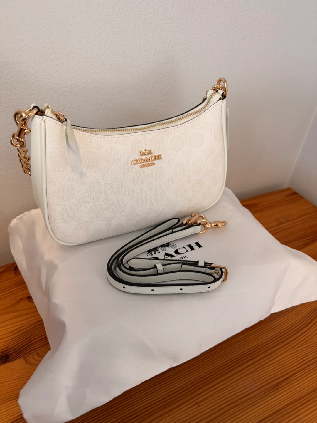 Coach Teri Shoulder Bag White/Chalk - photo 4