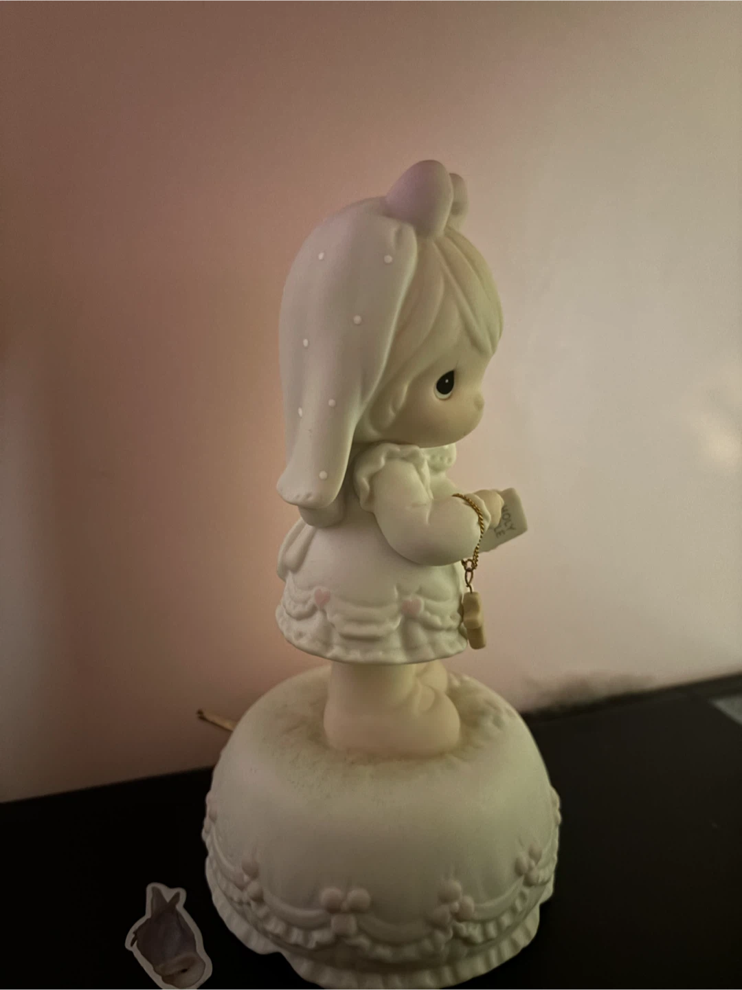 Precious Moments music box Figurine - photo 3