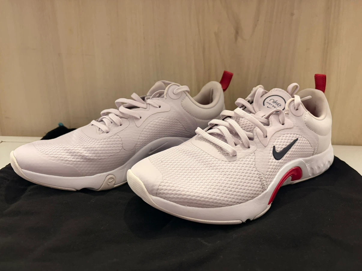 Nike Renew Femme US 6 + Sac de transport inclus – Excellent état